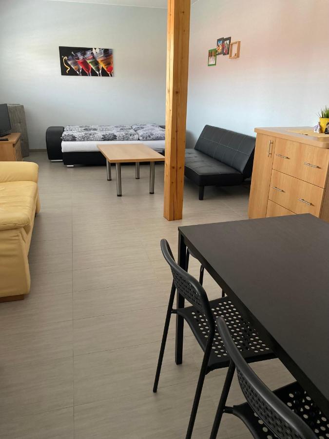 Apartman Hustopeče Kültér fotó